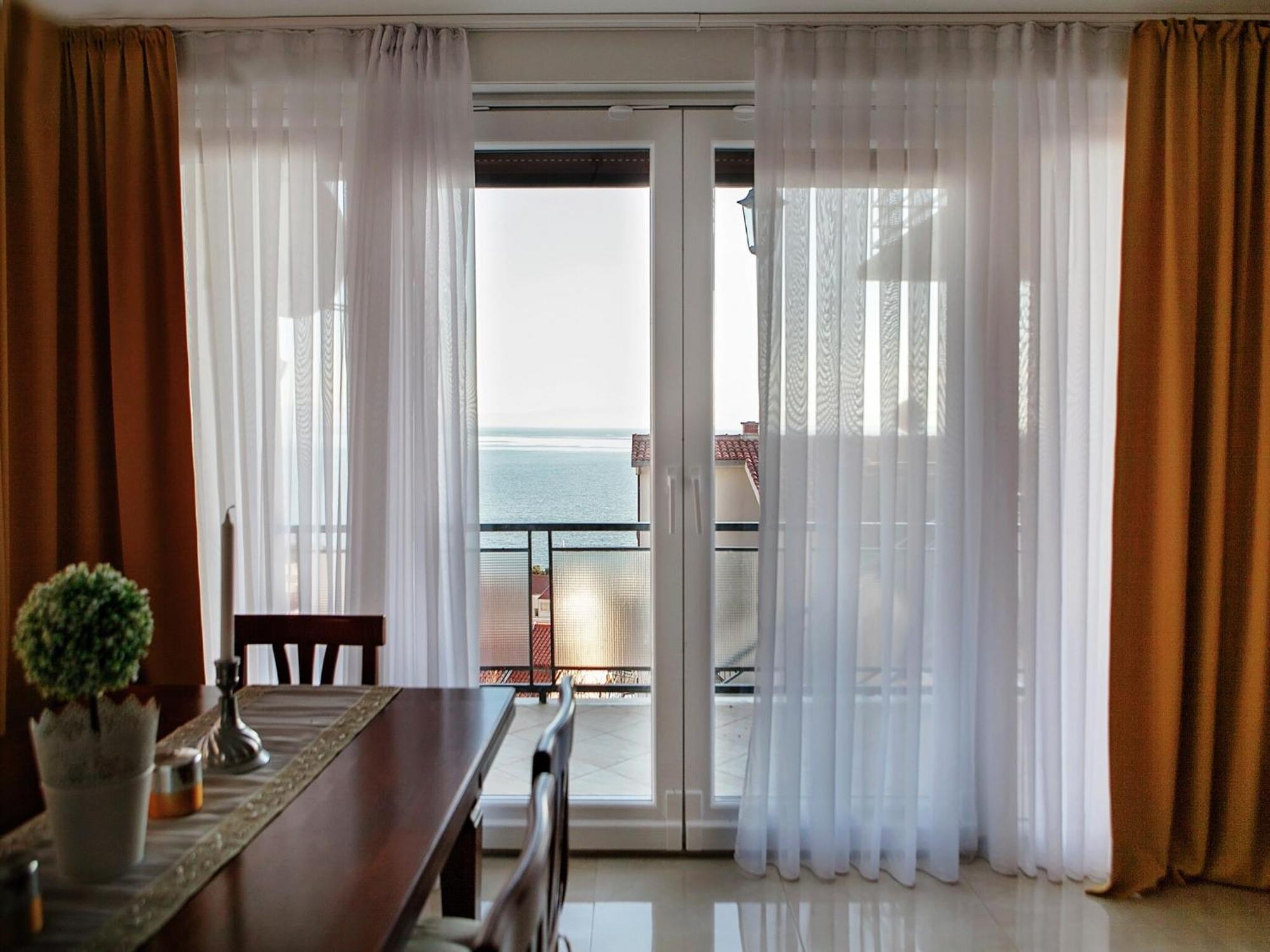 Cozy Apartment With A Balcony And A Sea View Brela Exterior foto